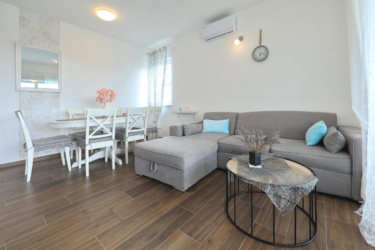 Villa Azuro Sveti Filip i Jakov Εξωτερικό φωτογραφία